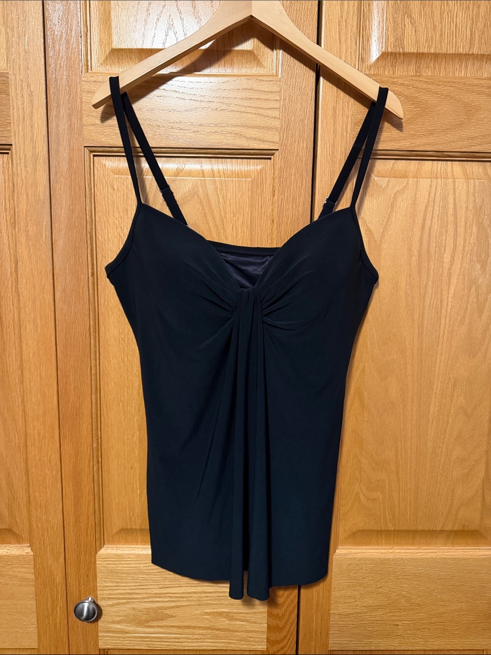 Miraclesuit Black Twisted Front swim tank top adjustable strap size 14 underwire